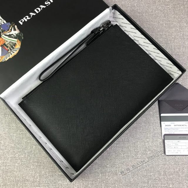 prada手包 普拉達十字紋牛皮手拿包 2NG05V PRADA經典熱賣男士手包  pyd2254